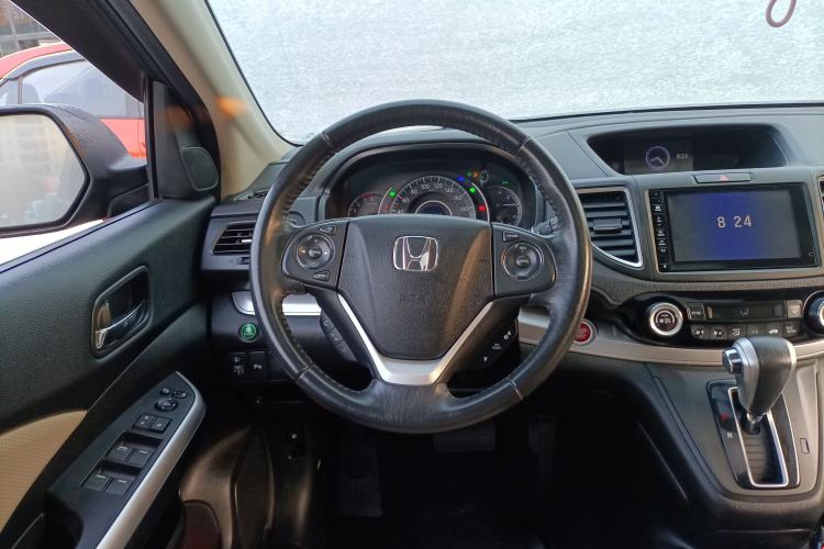 Used Honda CR-V 2015 2.4L four-wheel drive luxury version
