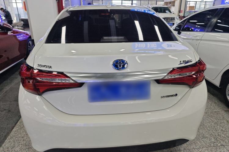 Used Toyota Levin 2016 Dual-Engine 1.8H GS E-CVT Elite Model with Sunroof
