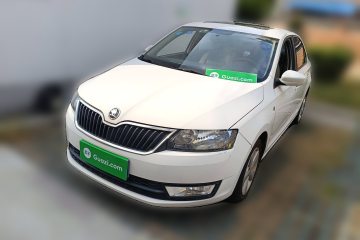 Used Skoda Rapid 2013 1.6L Automatic Smart Selection Model