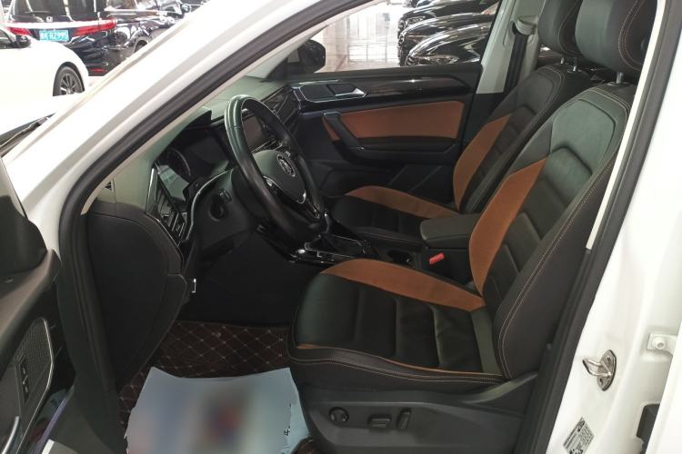 Used Volkswagen Tayron 2019 330TSI Two-Wheel Drive Luxury Model China VI Standard