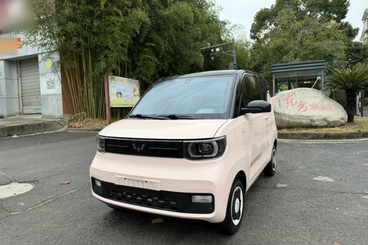 Used Wuling Hongguang MINIEV 2022 Macaron Premium Model – Lithium Iron Phosphate