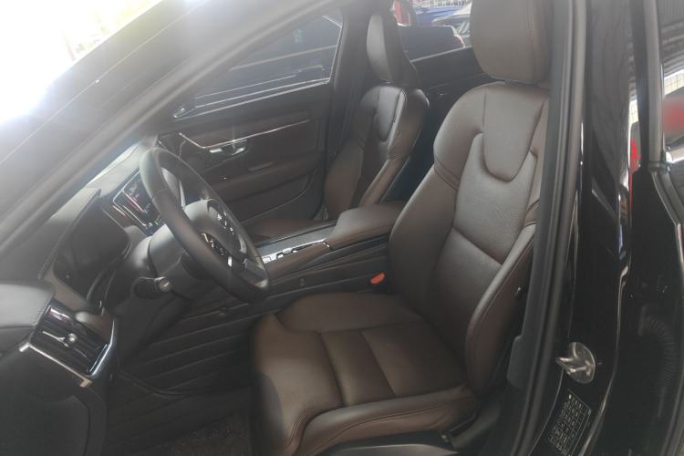 Used Volvo S90 2024 B5 Zhiyuan Luxury Edition
