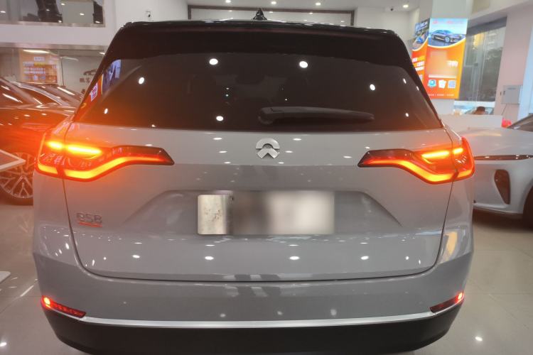 Used Nio ES8 2020 580 km Signature Edition 7-Seater Version
