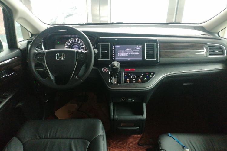 Used Honda Elysion 2016 2.4L Style Edition