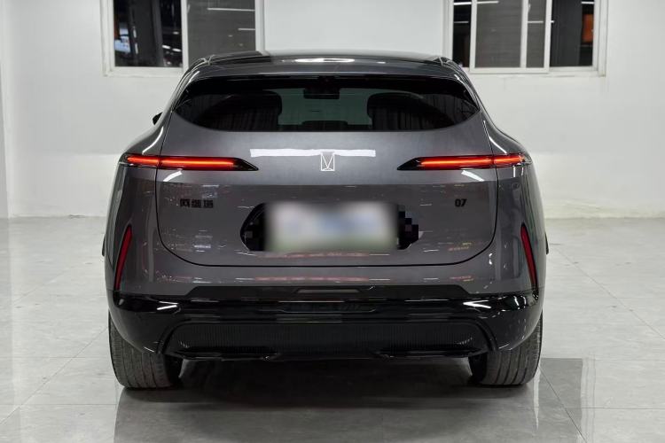 Used  07 2024 Max Extended-Range Edition