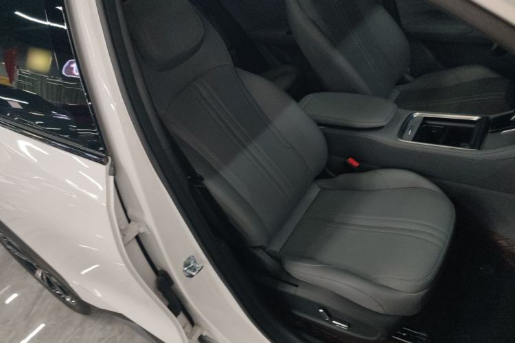 Used  L7 2025 EM-i 115km Exploration Edition
