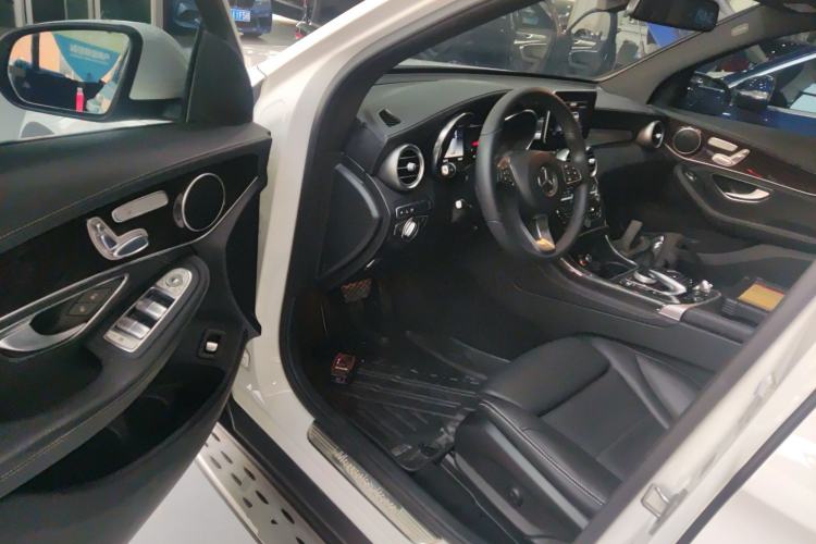 Used Mercedes-Benz GLC 2018 GLC 260 4MATIC Luxury Model