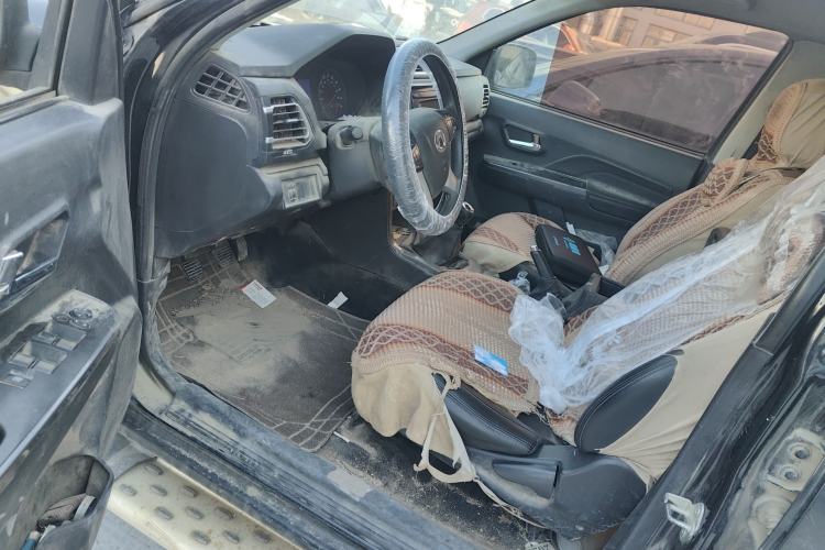 Used Great Wall Wingle 5 2017 2.0T European Version Diesel Two-Wheel Drive Advanced Large Double-Cab GW4D20E
