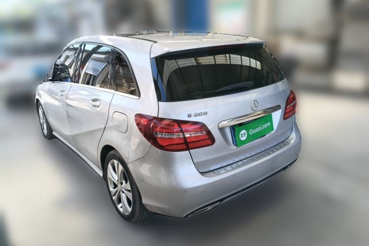 Used Mercedes-Benz B-Class 2015 B 200 Fashion Model
