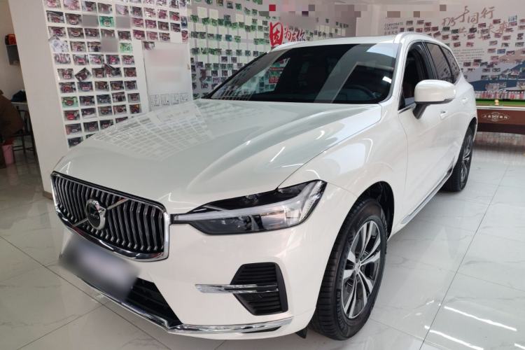 Used Volvo XC60 2025 B5 4x4 Smart Luxury Edition
