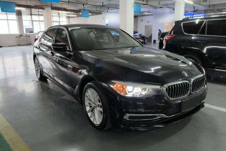 Used BMW 5 Series 2020 525Li Luxury Package