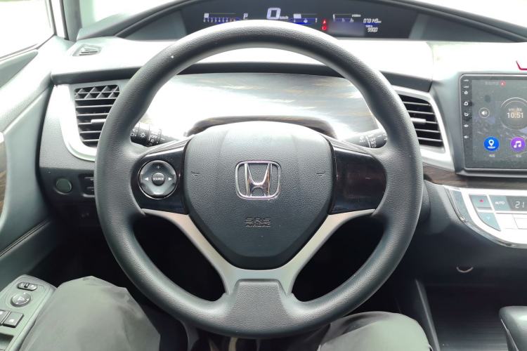 Used Honda Jade 2017 1.8L automatic Comfort version 5 seats