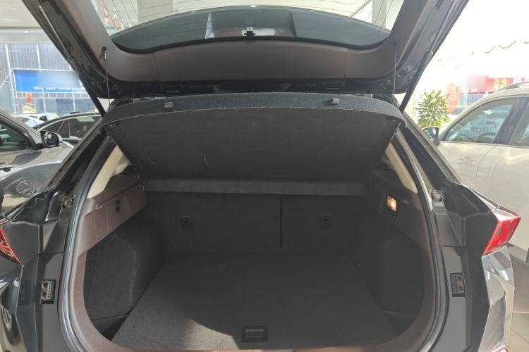 Used Bestune T77 2019 230 TID Automatic Luxury Version China VI Emission Standard