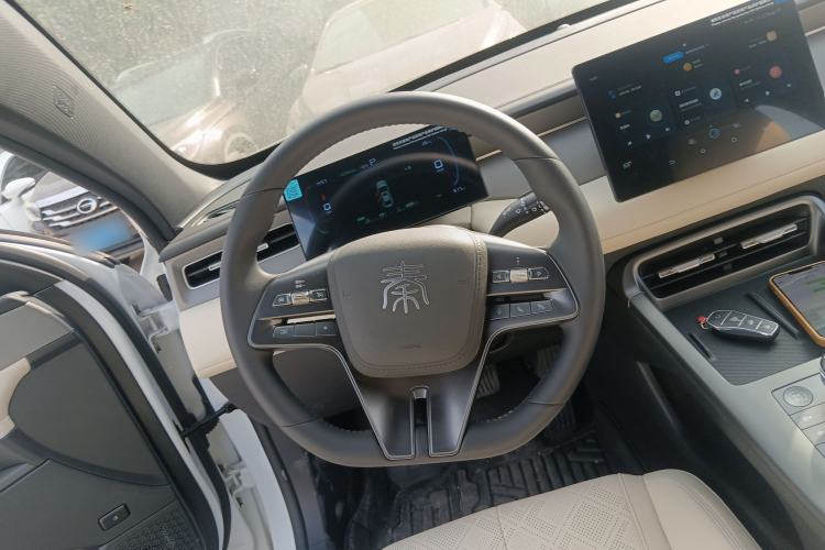 Used BYD Qin PLUS 2025 DM-i Smart Drive 55KM Leading Model