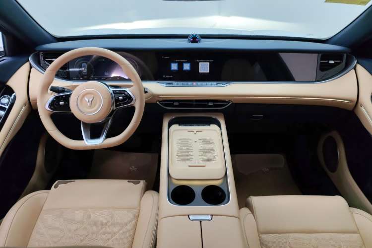 Used VOYAH FREE 2024 Ultra-Long Range Intelligent Driving Version
