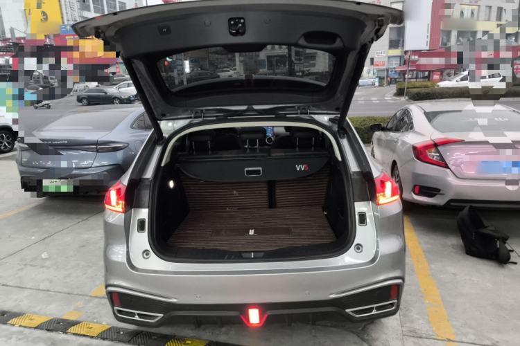 Used Wey VV5 2021 1.5T Two-Wheel Drive Smart Pioneer
