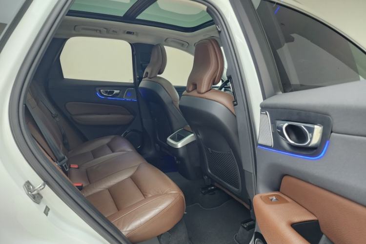 Used Volvo XC60 2020 T5 4x4 Zhiyi Luxury Edition
