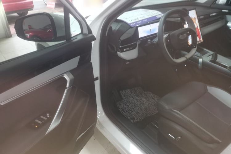 Used Geely Auto FX11 2024 1.5TD DCT Prestige Edition
