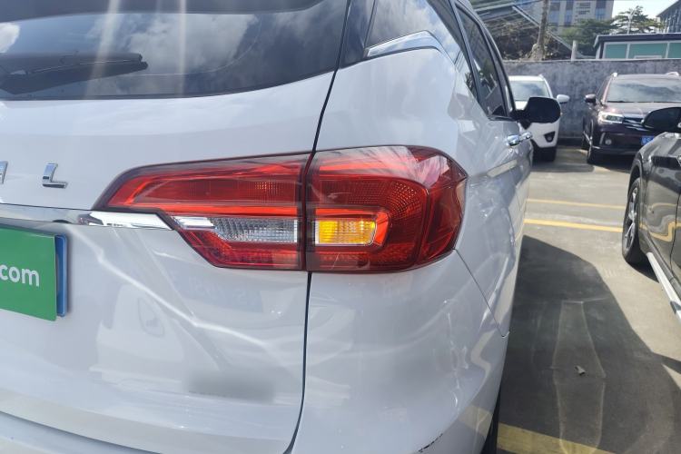 Used Haval M6 2019 1.5T Manual Two-Wheel Drive Elite Version China VI Standard
