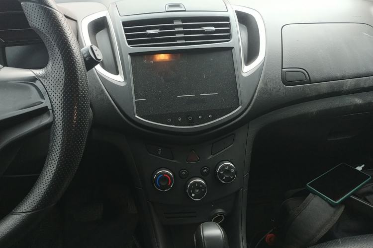 Used Chevrolet Trax 2016 1.4T Automatic Two-Wheel Drive Comfort Version with Sunroof