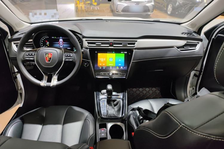 Used Roewe i5 2020 1.5L Automatic 4G Connect Luxury Flagship Edition
