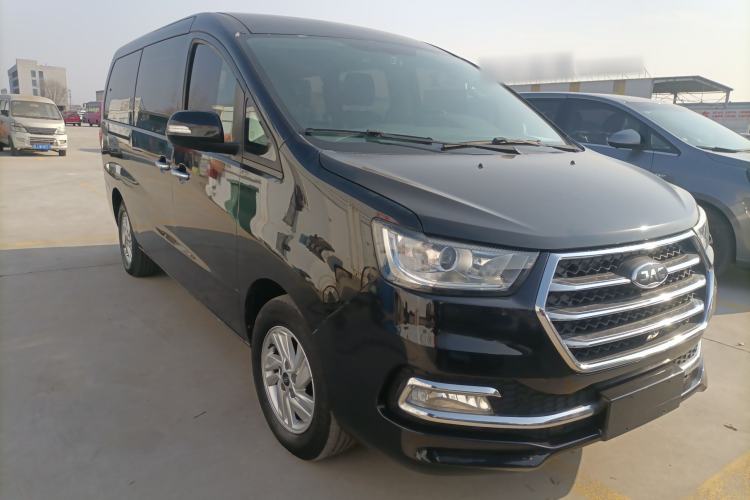 Used  M4 2019 Business Series 2.0L Manual - China VI Standard
