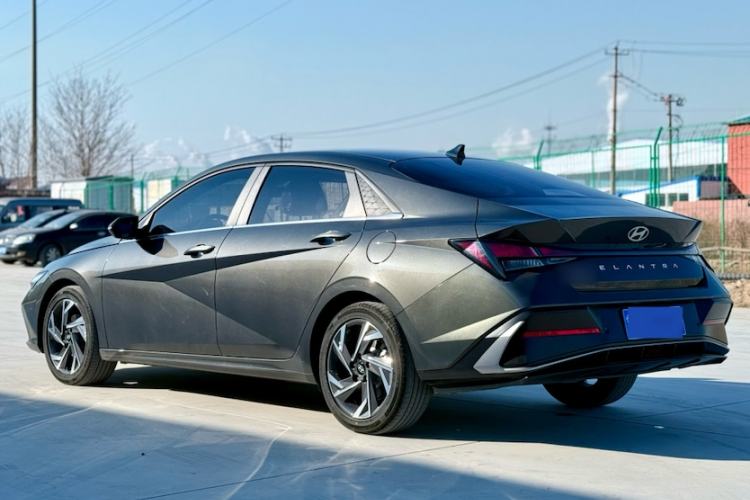 Used Hyundai Elantra 2023 1.5L CVT GLX Elite Edition
