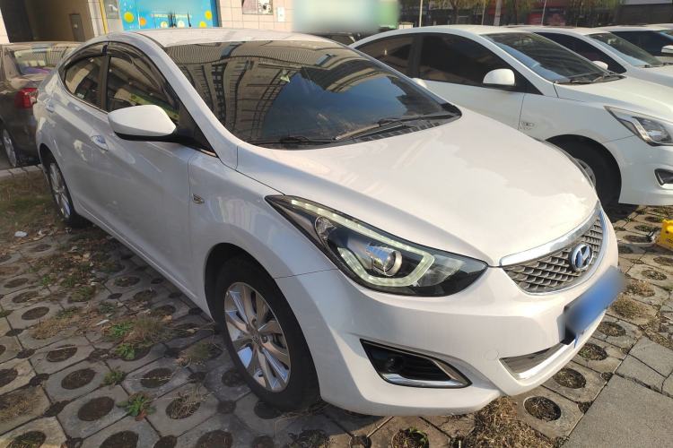 Used Hyundai Elantra 2016 1.6L Automatic Smart Version