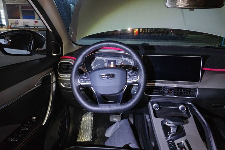 Used Geely Auto Coolray 2023 1.5T DCT Platinum Edition
