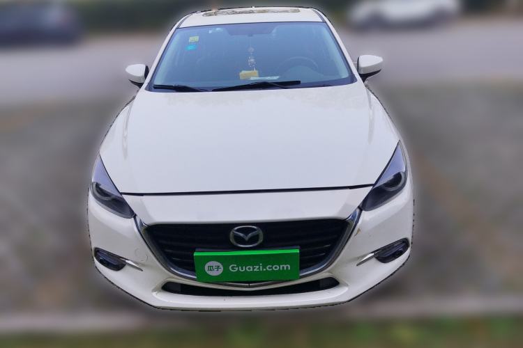 Used Mazda Mazda 3 Axela 2017 Hatchback 2.0L Automatic Luxury Model Emission Standard China V