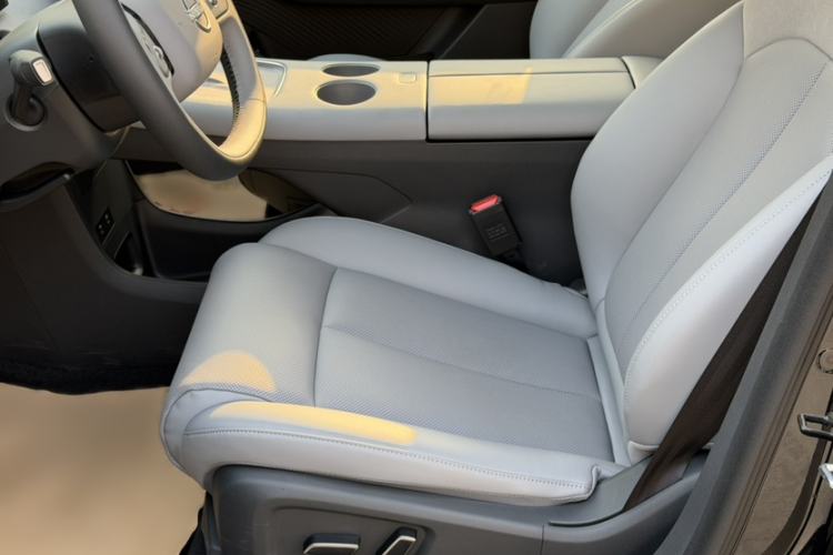 Used Nissan N7 2025 510 Air
