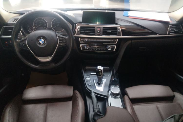 Used BMW 3 Series 2019 320Li Fashion Model
