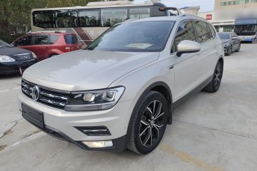 Used Volkswagen Tiguan L 2020 330TSI Automatic Two-Wheel Drive Smart Luxury Edition China VI Standard