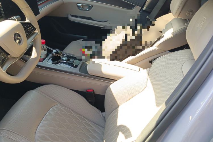 Used BYD Han 2025 EV Intelligent Driving Edition 701KM LiDAR Deluxe Model