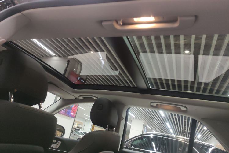 Used Mercedes-Benz GLE 2024 GLE 450 4MATIC Luxury Model
