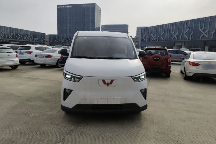 Used Wuling Yangguang 2024 300km Comfort Version with Sealed Windows 60kW
