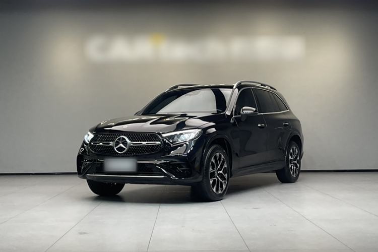 Used Mercedes-Benz GLC 2023 GLC 260 L 4MATIC Luxury Model 5 Seats