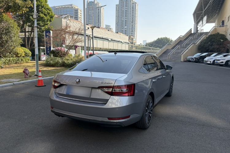 Used Skoda Superb 2016 TSI330 DSG Smart Drive Edition