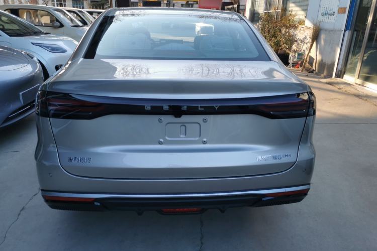 Used  Galaxy Stellar 6 
