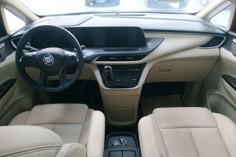 Used Buick GL8 2022 ES Landtrek 653T Luxury Edition