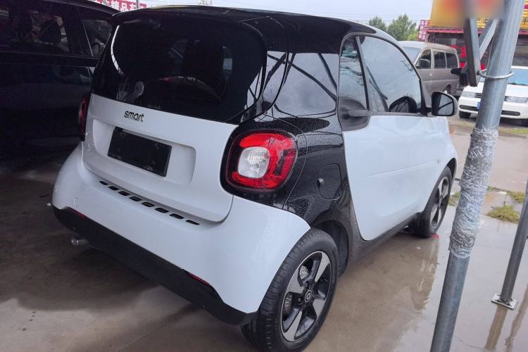 Used  fortwo 2018 1.0L 52kW Hardtop Passion Edition China V Standard
