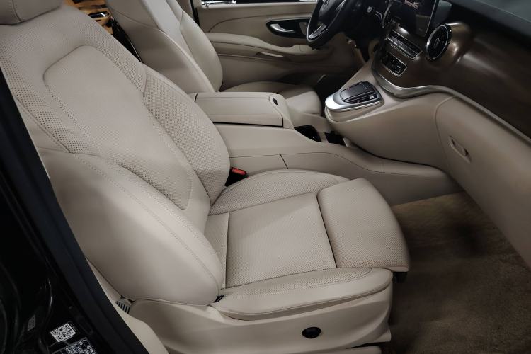 Used Mercedes-Benz V-Class 2022 V 260 L Long-wheelbase Luxury Edition
