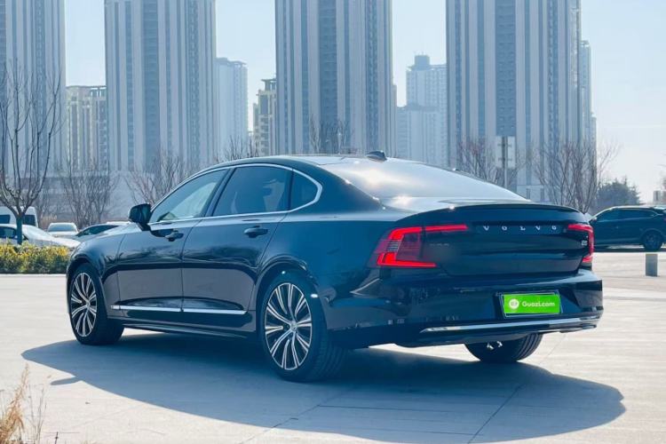 Used Volvo S90 2024 B5 Zhiyuan Luxury Edition
