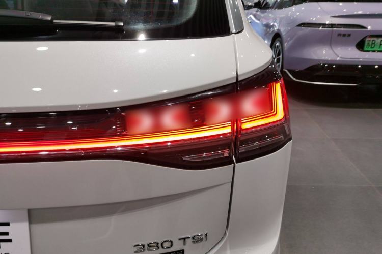 Used Volkswagen Tayron 2023 Revised Version 380TSI All-Wheel Drive R-Line High-Energy Edition