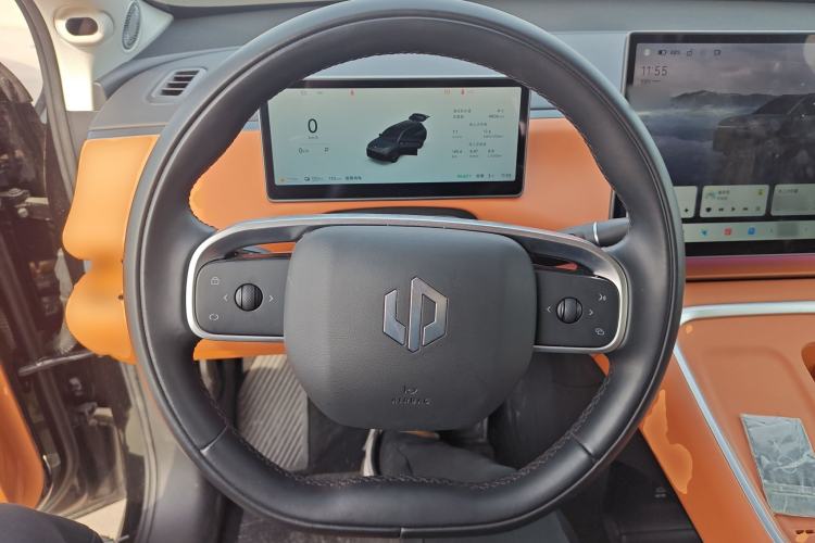 Used Leapmotor C16 2026 Extended-Range 280 LiDAR Zhizun Edition 6 Seats