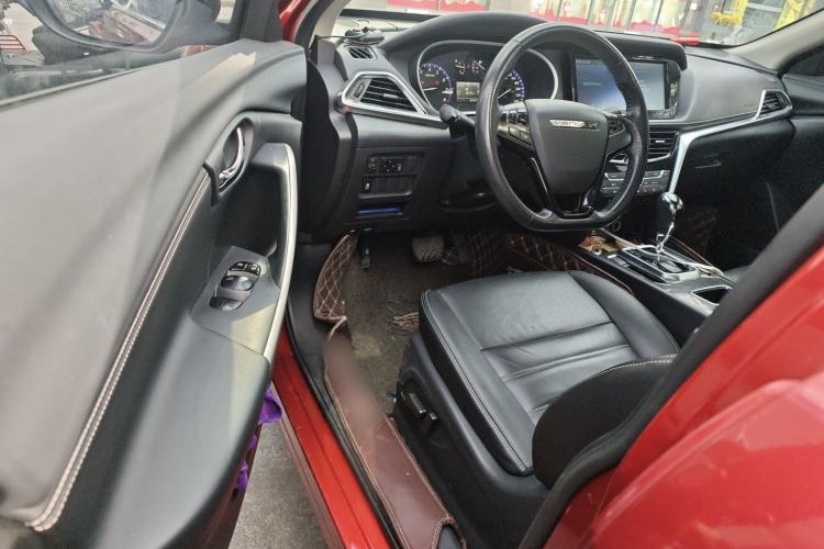 Used Venucia T90 2017 2.0L CVT Smart Edition
