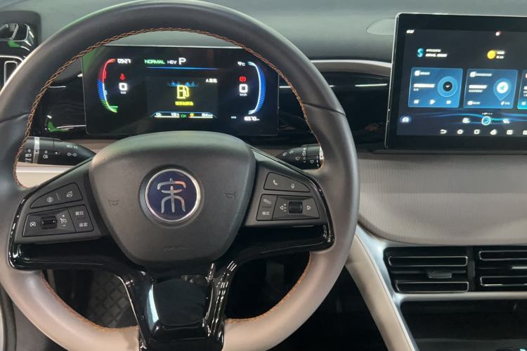 Used BYD Song Pro New Energy 2024 HONOR Edition DM-i 71KM Navigation Model