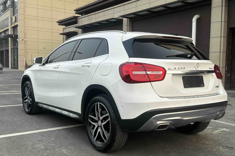 Used Mercedes-Benz GLA 2016 GLA 220 4MATIC Fashion Edition