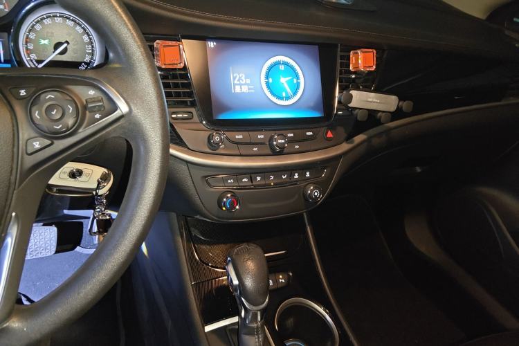 Used Buick Verano 2017 Sedan 20T Dual-Clutch Leading Model
