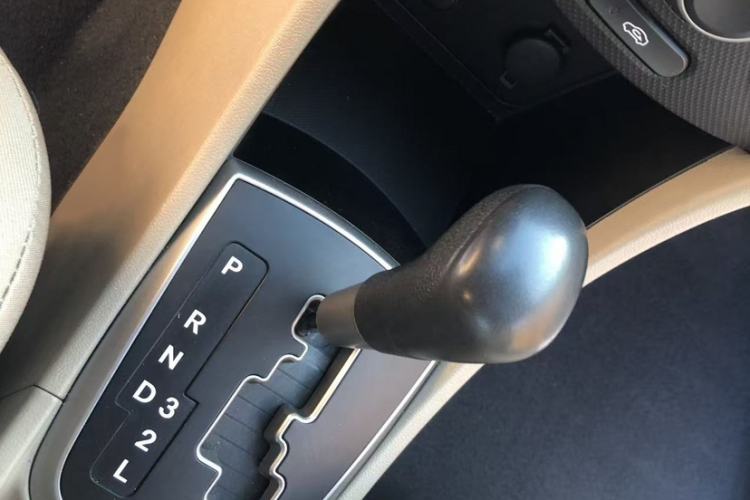 Used Hyundai Verna 2014 1.4L Automatic Leading-Edge GLX